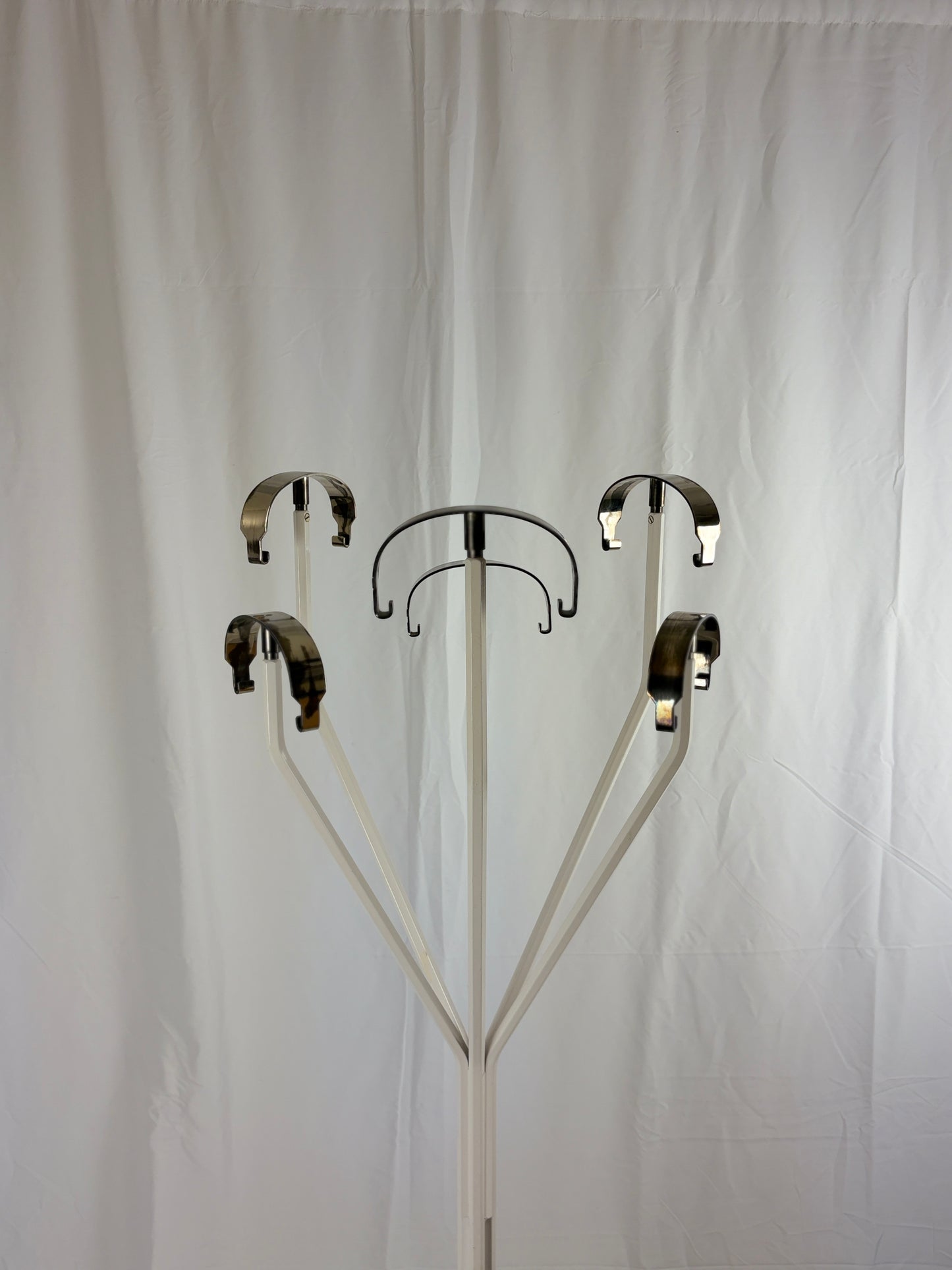 Garderobenständer Erato vom Studio BBPR