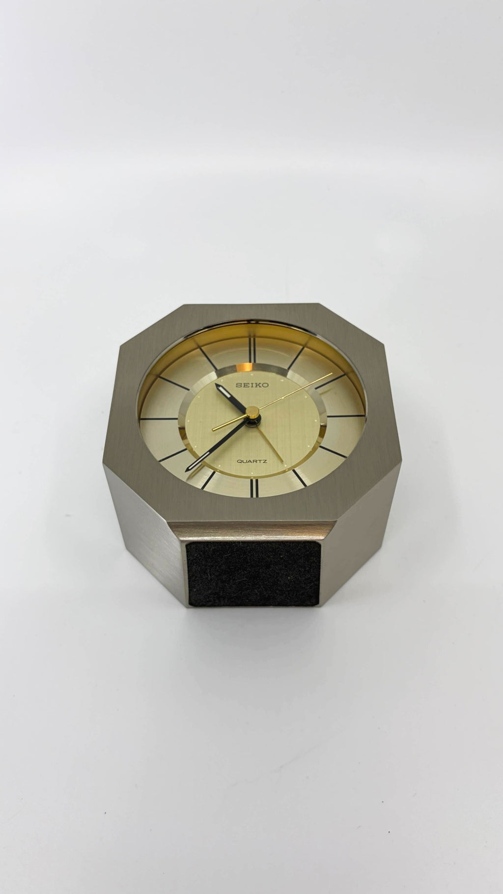 Seiko table clock