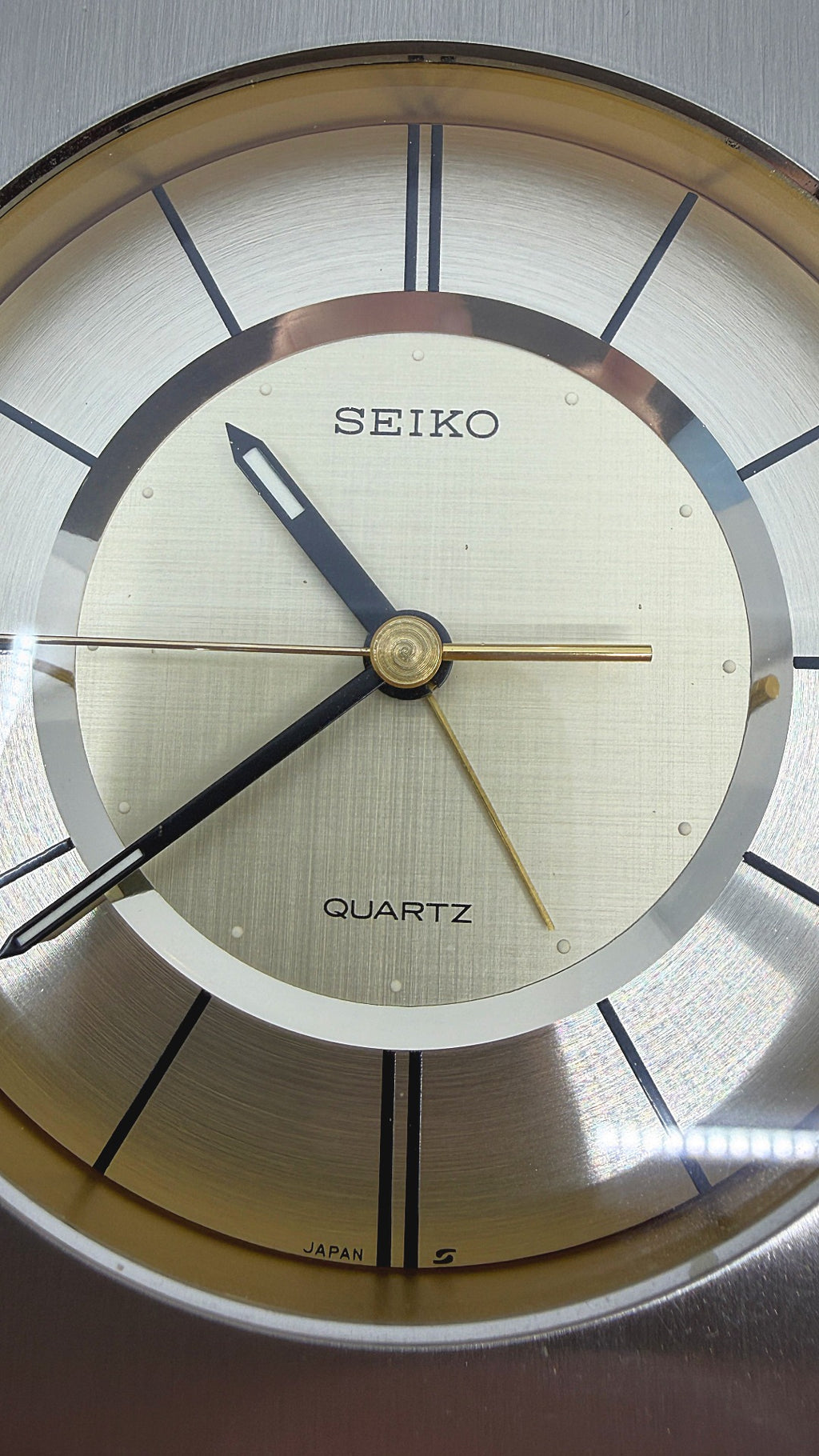 Seiko table clock
