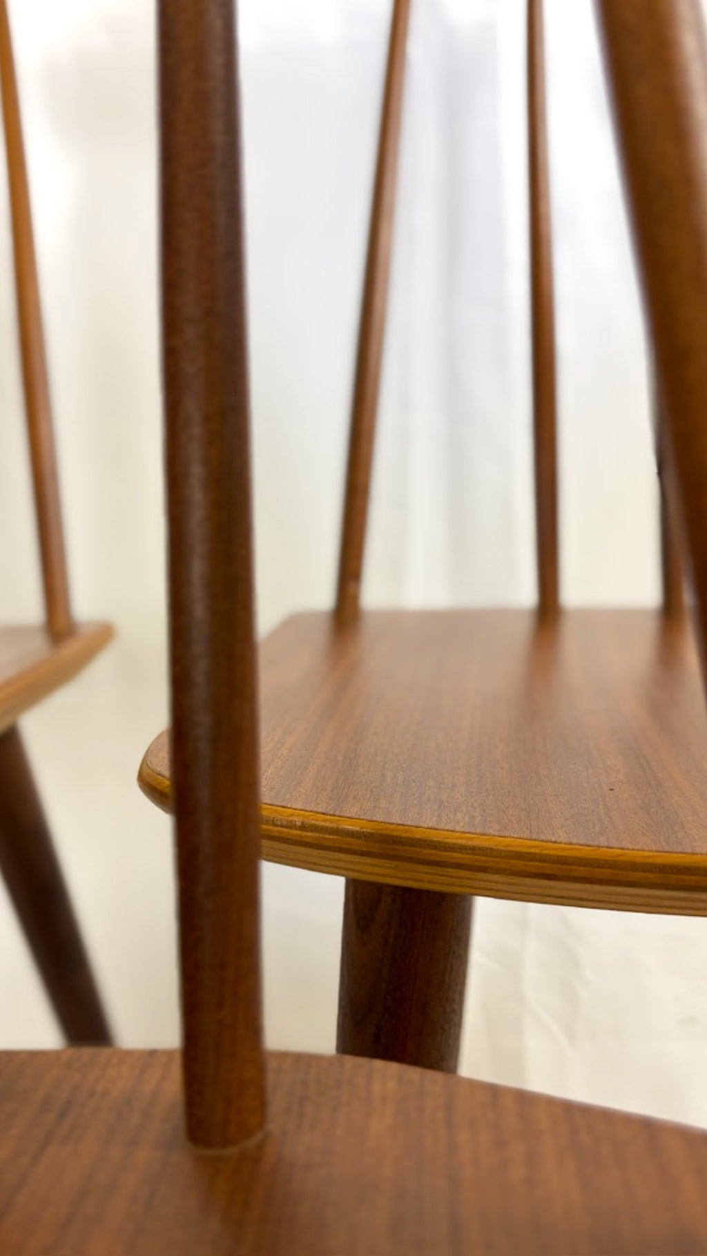 Vier Stühle Modell J77 von Folke Plasson