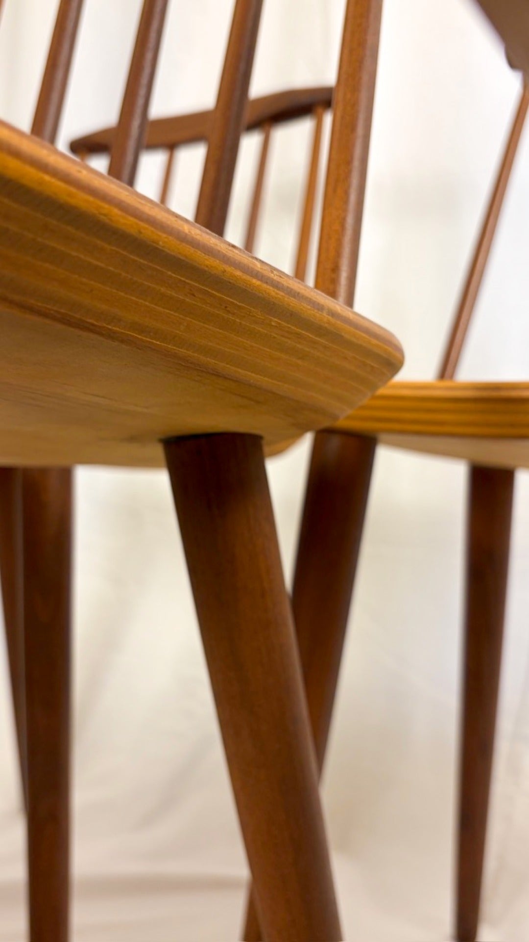 Vier Stühle Modell J77 von Folke Plasson